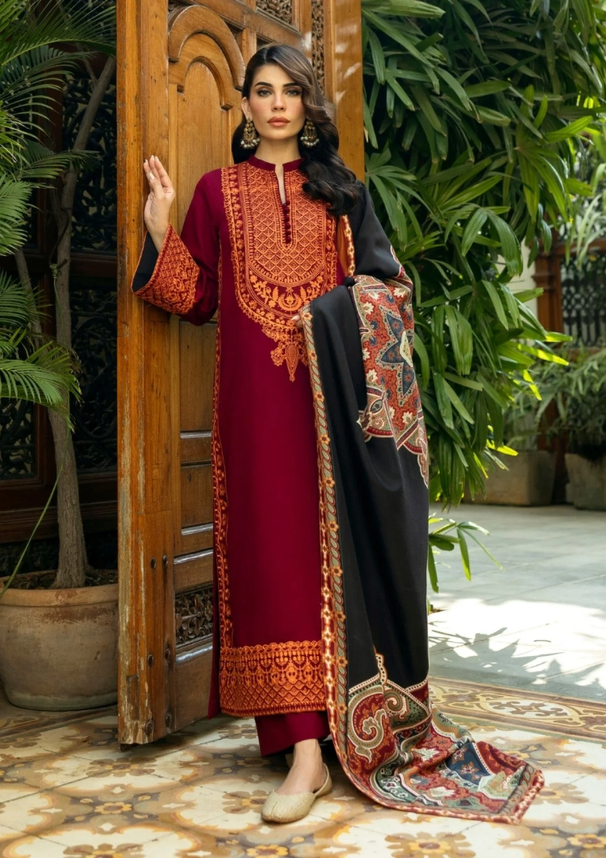 ZAINAB CHOTTANI - 3PC LAWN EMBROIDERED SHIRT WITH PRINTED DUPATTA AND TROUSER - ZC#10 - Sila - Image 2
