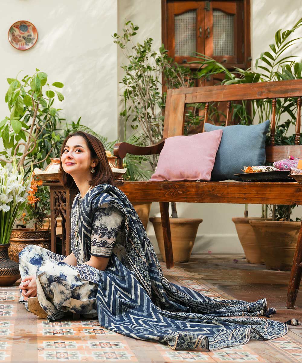 SAPPHIRE- 3PC LAWN EMBROIDERED SHIRT WITH PRINTED DUPATTA AND LAWN TROUSER - ED-738 - Image 4