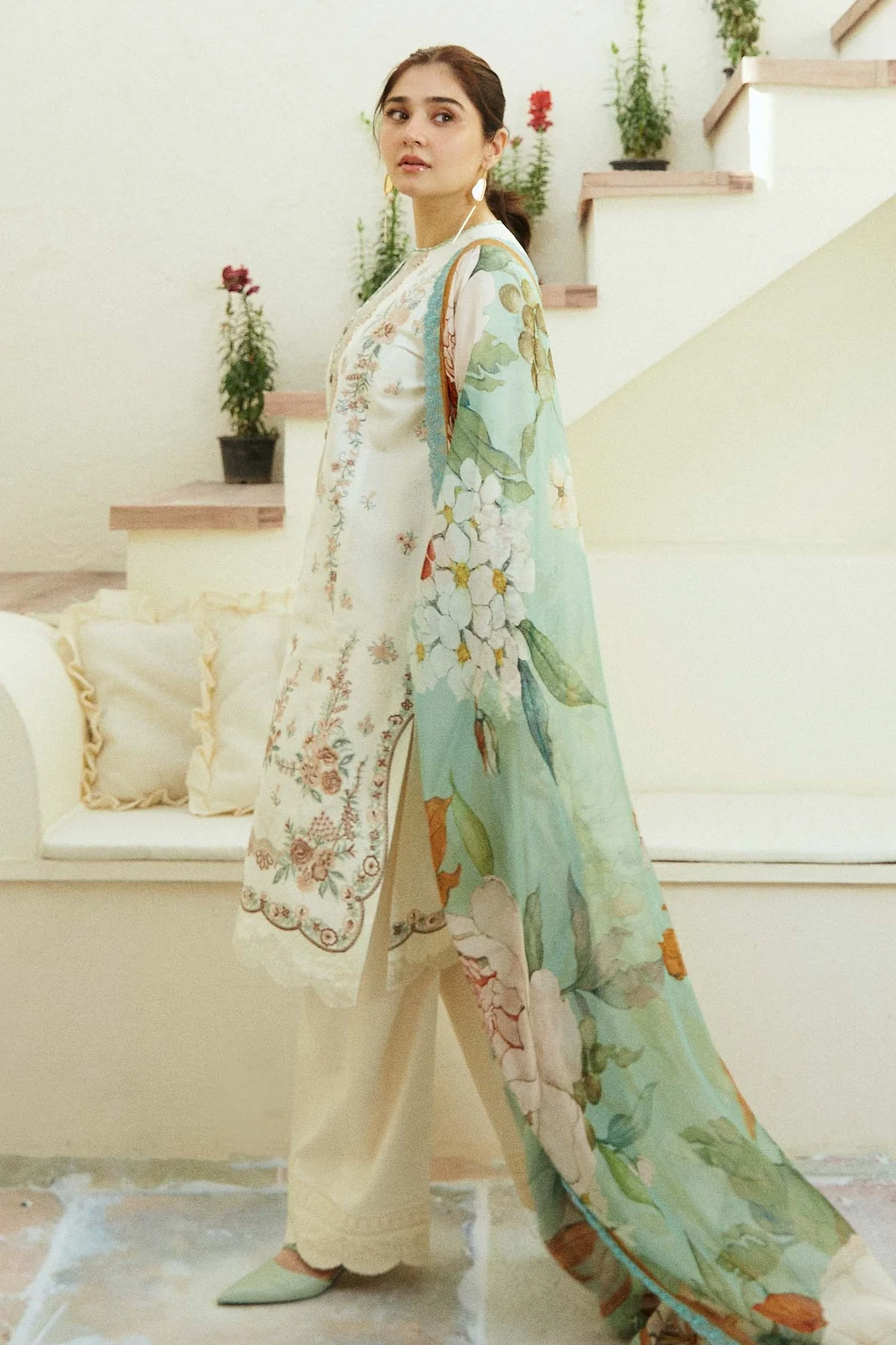 ZARA SHAJAHAN- 3PC LAWN EMBROIDERED SHIRT WITH LAWN  EMBROIDERED SHAWL AND TROUSER - KPR21 - Image 5